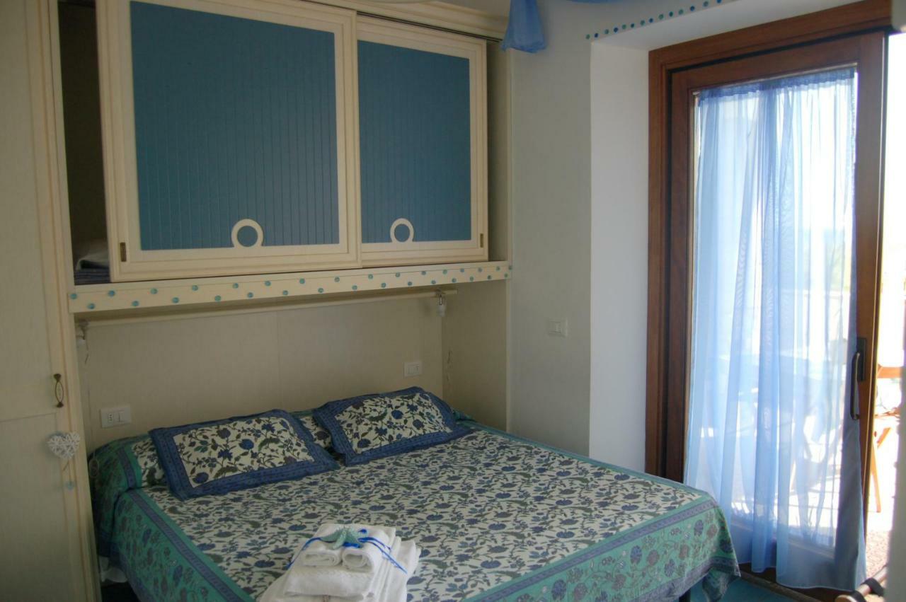 La Rosada Bed & Breakfast Giglio Porto Exterior photo
