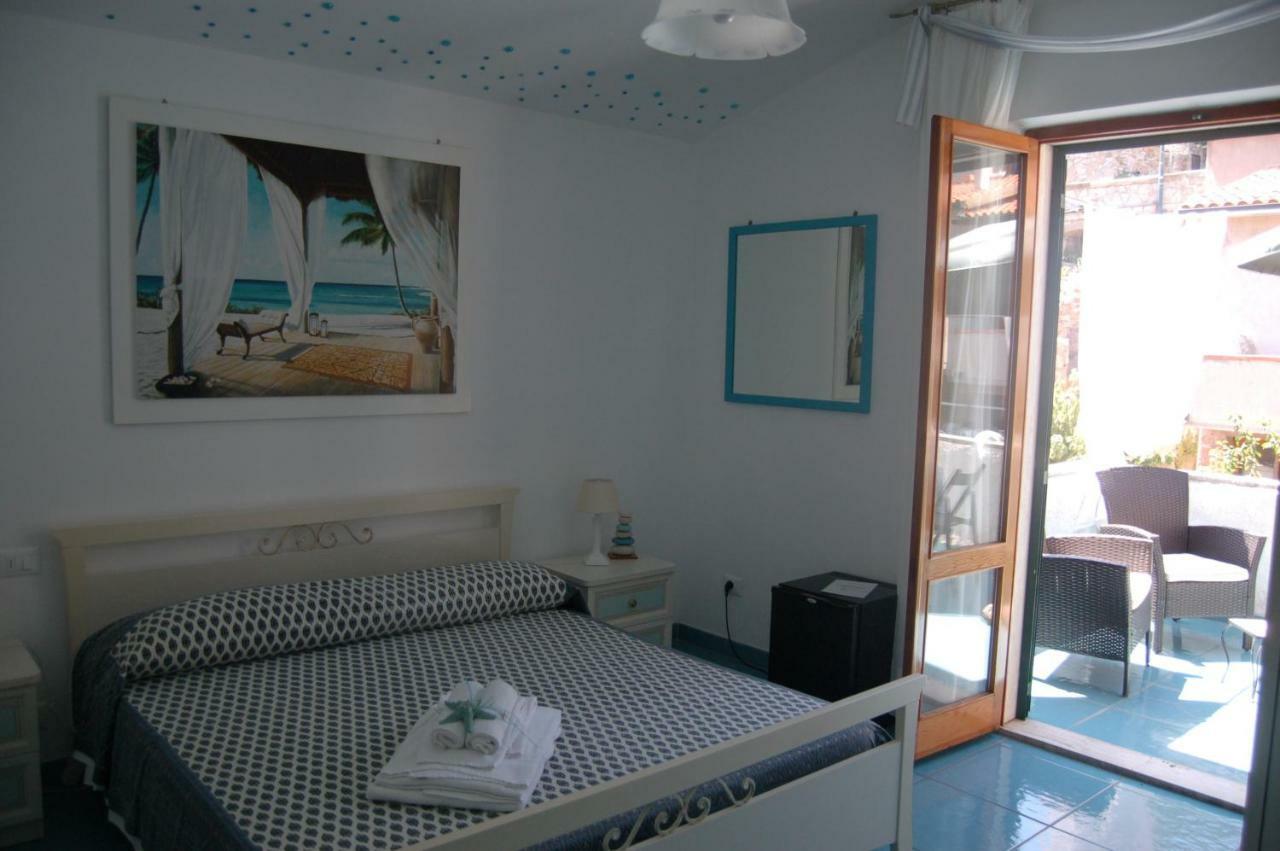 La Rosada Bed & Breakfast Giglio Porto Exterior photo
